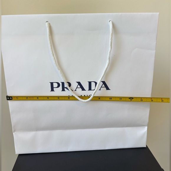 Prada gift bag - Picture 8 of 8